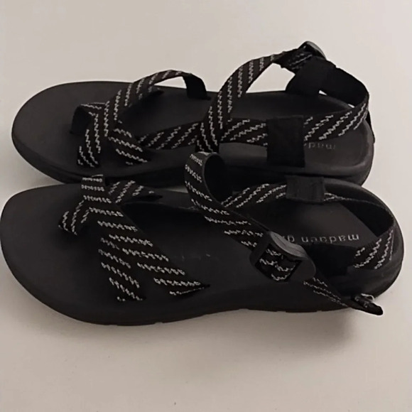 Madden Girl Comfort Rubber Sole, Reflective Stripe, Athletic, Walking Sa… - Picture 6 of 8